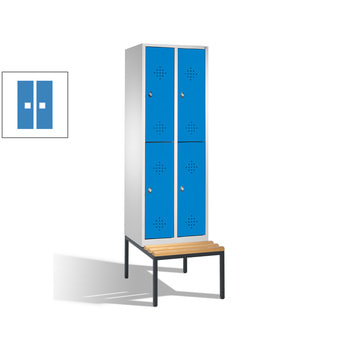 Garderobenschrank, Spind, 2 Abteile, 4 Fächer, 2.090 x 810 x 815 mm (HxBxT), Hartholz Sitzbank untergebaut, Korpus lichtgrau, Türen lichtblau RAL 5012 Lichtblau