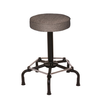 Arbeitshocker mit Fußstütze - Polster - Sitzhöhe 640 - 840 mm - Drehspindel - mit Gleitern Arbeitshocker mit Fußstütze - Polster - Sitzhöhe 640 - 840 mm - Drehspindel - mit Gleitern