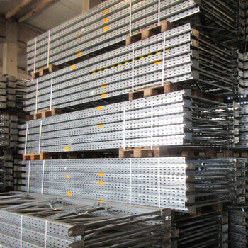 Gebrauchtes Palettenregal - ca. 5.550 x 26.000 x 1.100 mm - 4.800 kg - Dexion Speedlock Super 4 Gebrauchtes Palettenregal - ca. 5.550 x 26.000 x 1.100 mm - 4.800 kg - Dexion Speedlock Super 4
