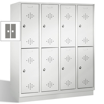 Garderobenschrank, 4 Abteile, 8 Fächer, 1.800 x 1.190 x 500 mm (HxBxT), Drehriegel, Sockel, Korpus Lichtgrün, Türen graualuminium RAL 9007 Graualuminium